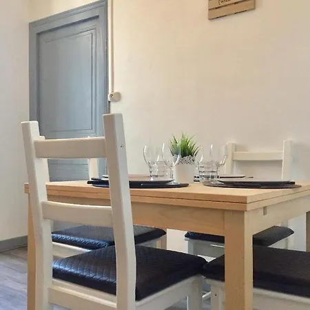 T2 Proche Vieille Apartment *